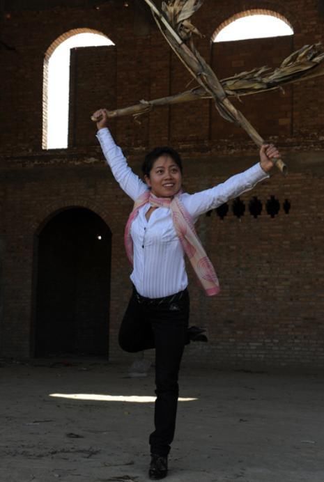  星光|花120万上《星光大道》，掏空家底还负债40万，崔苗却不后悔