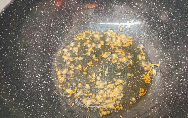  爽口|清热解暑的养生菜，家庭主妇的不二之选，既清脆爽口又养颜美容