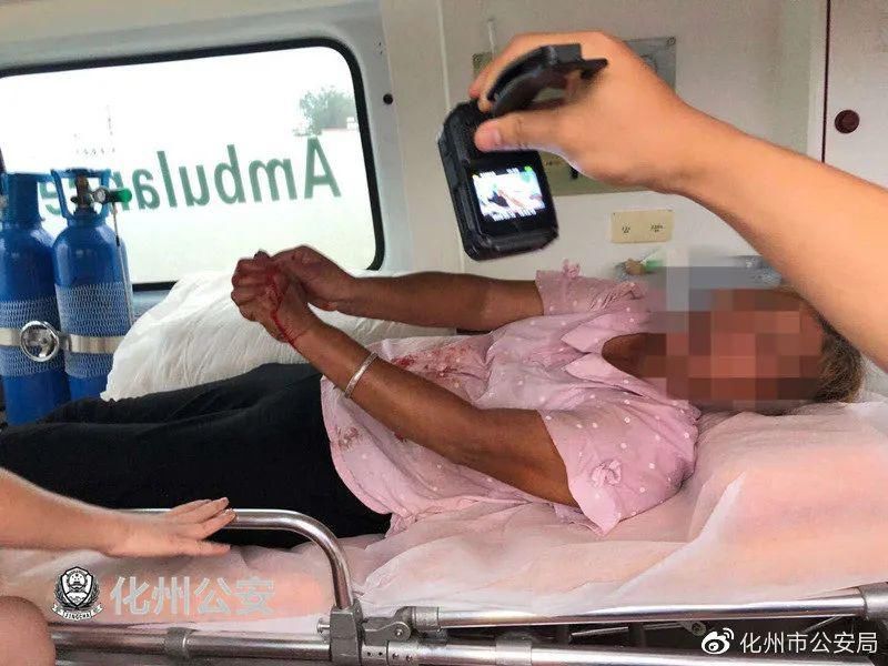  女子|只为“鸡吃菜”，2女子，一失拇指，一刑拘！