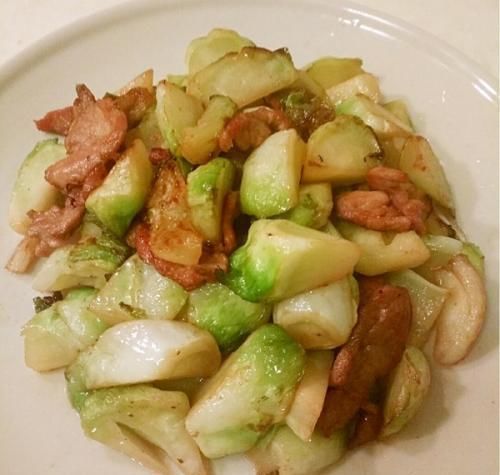  季节性|雷打不动吃这菜，季节性强，水分高，热量低，给肠道大扫除，越吃越瘦