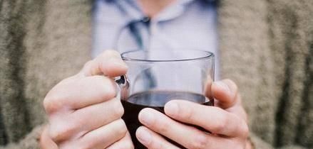  猝死|9岁小男孩半夜突发猝死，医生知道原因怒斥父母：简直不是人！