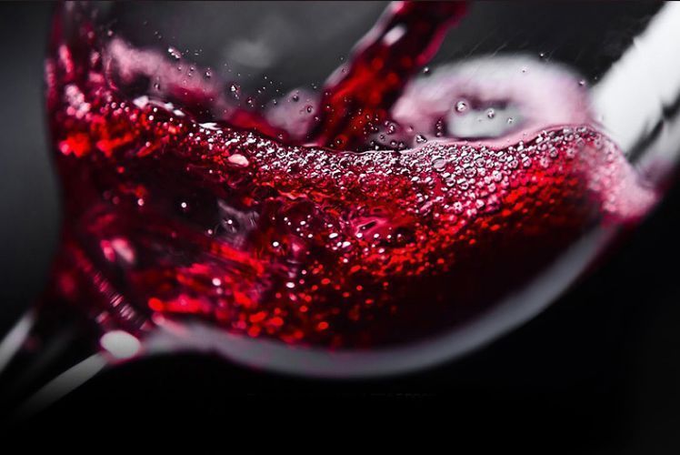 别卡速|别卡速:一瓶葡萄酒到底能藏多久?【红酒知识35】