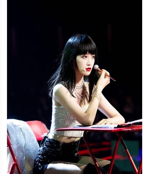  舞台|浪姐五公引起热议，浅谈四组姐姐舞台表现，宁静再次引爆舆论