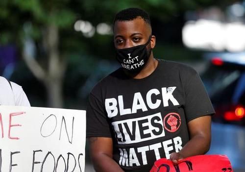 起诉|亚马逊旗下全食超市被起诉：惩罚支持BLM运动的员工