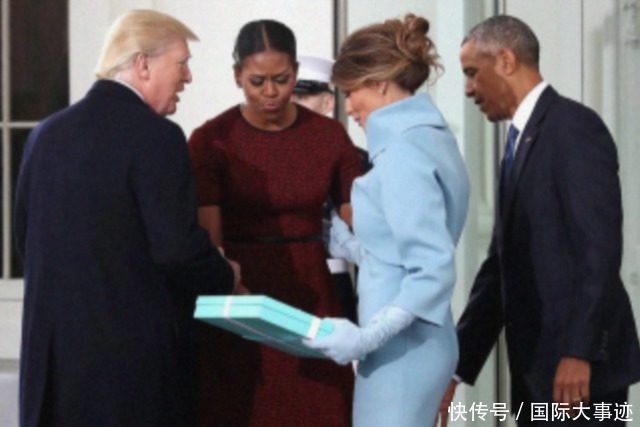 奥巴马|梅拉尼娅见米歇尔“热脸贴冷屁股”?主动送见面礼,米歇尔却嫌弃