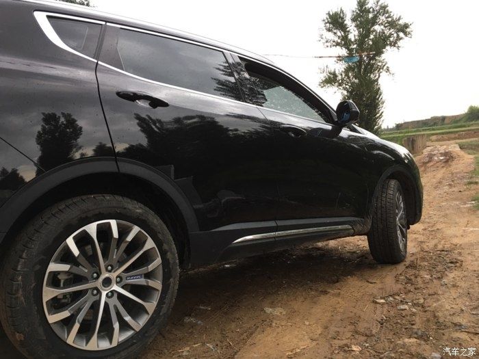 自动驻车|细雨绵绵，野外拉练爱车哈弗H6，附车身配置和外观报告！