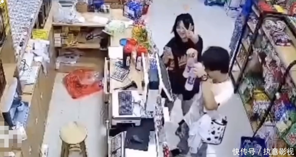 救援|超市老板救援回来发现店里留下多张纸条:顾客自行选购后留纸条告知