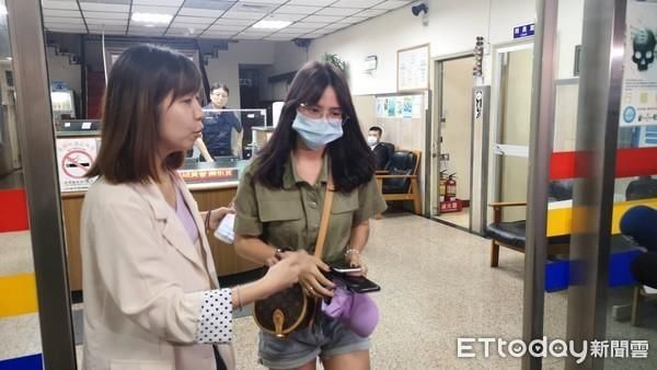 邱女|我会好好活着对吧 20岁妹要泼粪哥自首 警察：她被掌握行踪