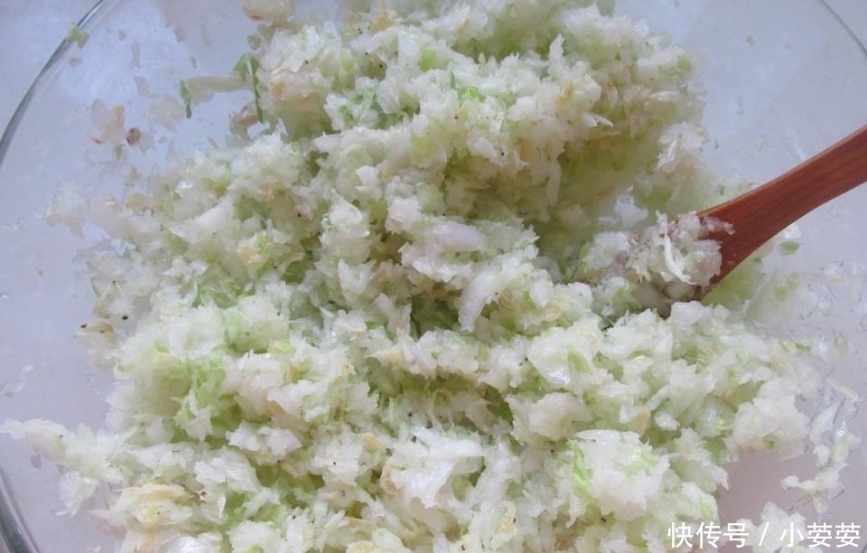白菜|冬天用它包饺子, 比肉馅香100倍, 皮薄馅大1周吃2次, 乳腺不生病