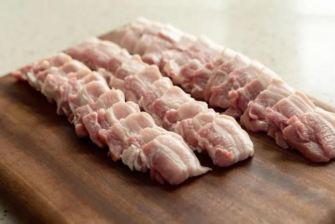  特别设计|小厨房丨吃过粉蒸肉吗？进阶版的吃过吗？