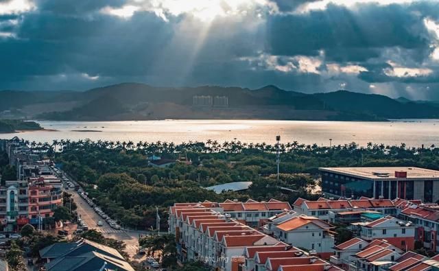 海中|中国这个美丽海滨！城在海中、海在城中，藏着绝妙生活却少有人知