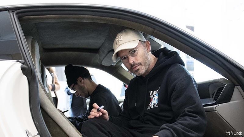  保时捷|虚拟考古主题上身 保时捷911结晶腐蚀版发布