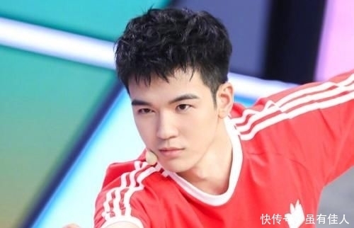 快本|当过快本小主持人的明星,黄明昊仝卓了解,还有被骂惨的她!