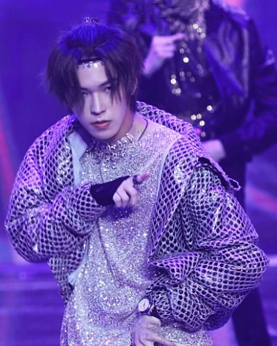  李希侃|李希侃获得《少年之名》C位出道后，又官宣“好消息”，恭喜恭喜