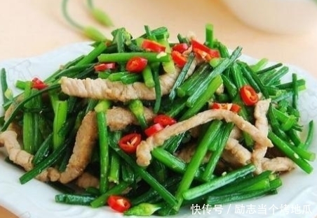 上桌|美味可口的家常菜,清香嫩滑,营养丰富,非常的下饭上桌就光盘