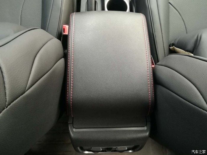  用车|颜值出众，空间宽敞，配置丰富，油耗不高，家庭用车首选哈弗M6！