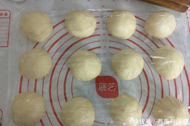 拉丝|如何做出松软拉丝的面包,试下用这个方法吧