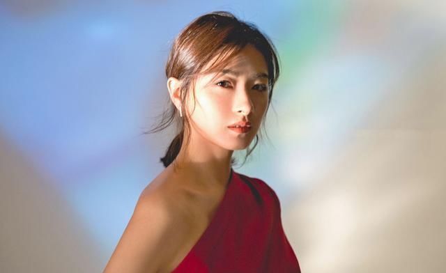  浪姐|《浪姐》五公表演宁静组拉跨，李斯丹妮组全员晋级，万茜再惹争议