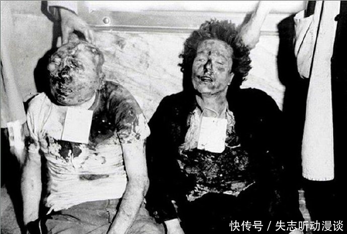 历史|历史上过目难忘的瞬间:搂着狮子开车的墨索里尼,图9希特勒兴奋的手舞足蹈