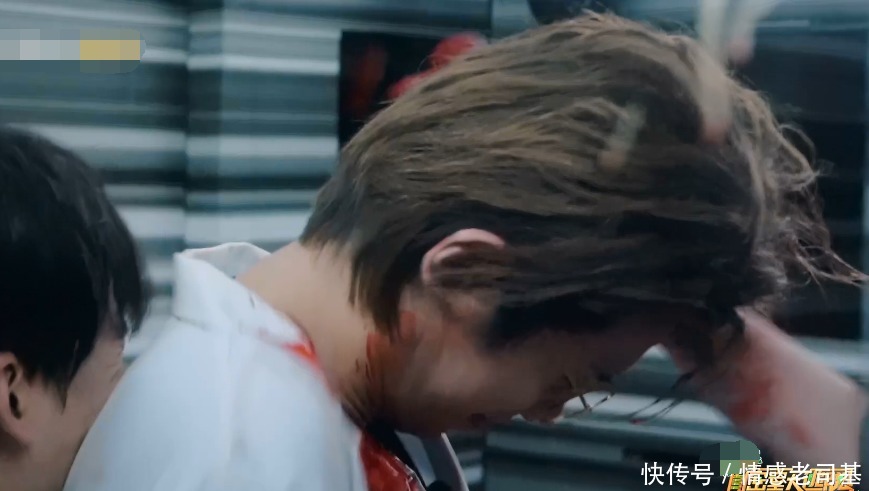 最前面|黄明昊被NPC直面暴击,谁注意他的反应,素质装不出来