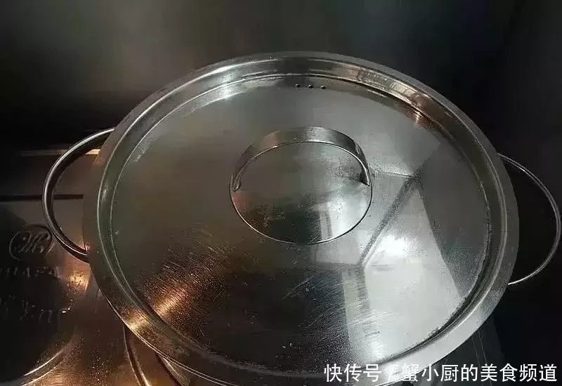 好吃|啤酒焖猪蹄,好吃不腻,吃的连汤汁都不剩!