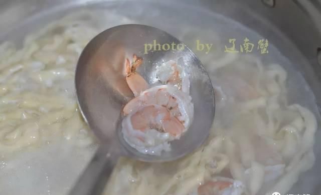 孩子们|天冷爱吃面,这个很快手,隔几天都要吃一次