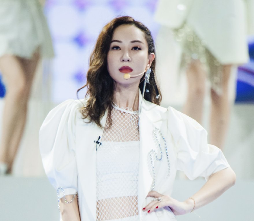  宁静|《浪姐》成团夜：宁静张雨绮双双出道，郑希怡张含韵却让人意难平