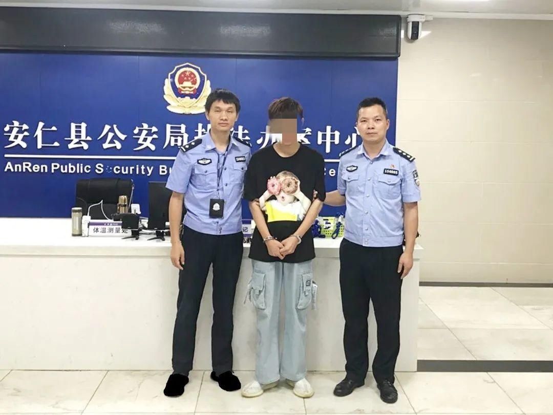 王某坤|【百日攻坚】大学生情侣“做兼职”变“卡贩子”安仁警方再端一个电信诈骗团伙