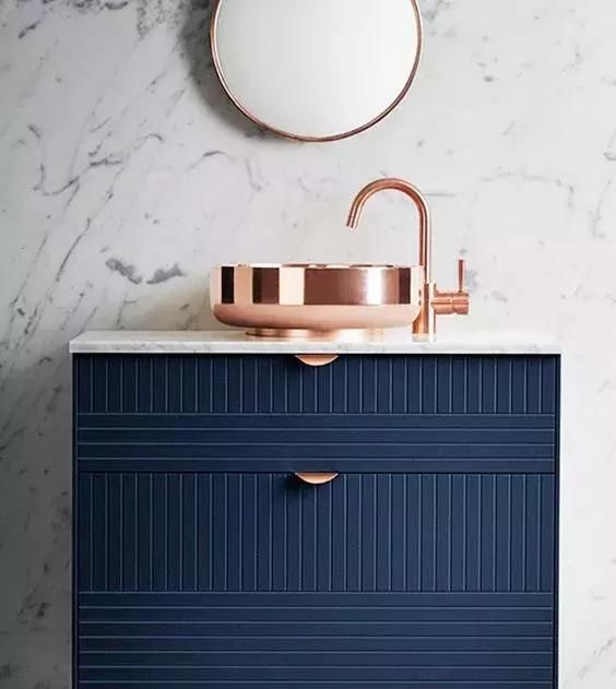  洗漱|卫生间太丑, 一定是洗漱台不够漂亮, 看看别人家的吧