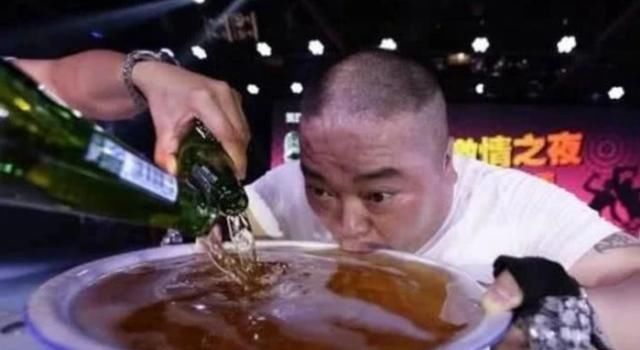 酒精|酒精最怕的“解药”,并非茶水,而是毫不起眼的“它”,别后悔知道的太晚!