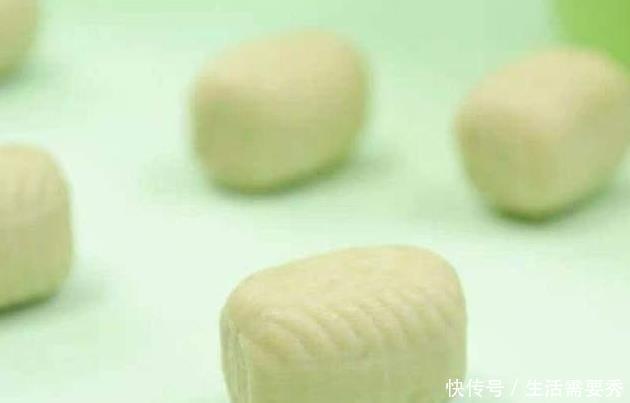 奇葩|糖果不一定都是甜的，这几种“奇葩口味”的糖果，你有没有吃过