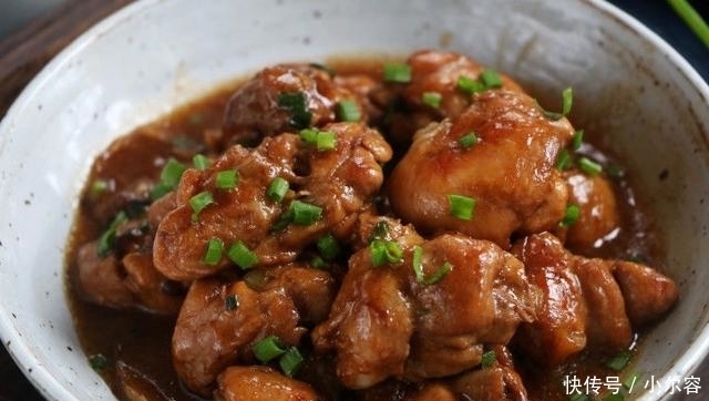 做法|鸡腿的红烧做法,烹饪时注意4点,鲜嫩多汁更好下饭