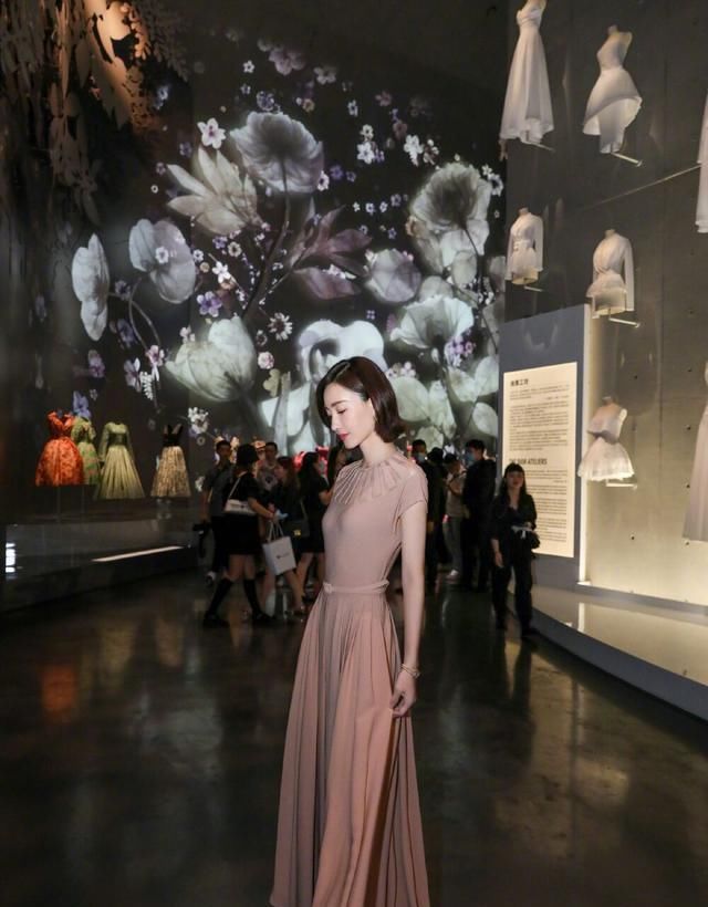  秘密|王丽坤因手劲大上热搜，网友：这个秘密不是第一天才知道！