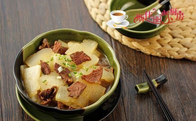  大锅|三伏天就要吃这种快手菜，几分钟煮一大锅，开胃又营养隔几天必吃