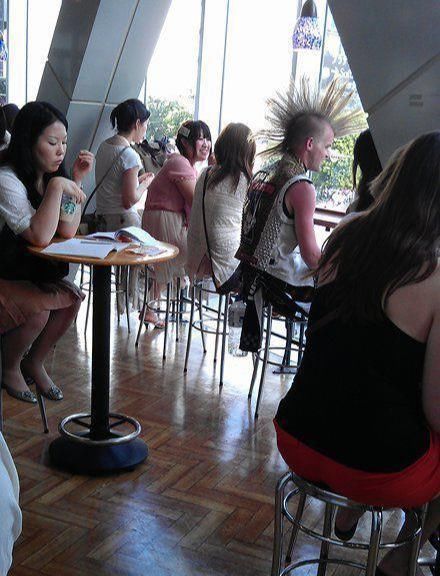  跳舞|搞笑囧图：跳舞的女孩子看似温柔，但她们和女汉子就差一步