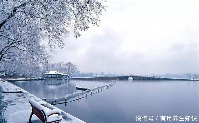 国宴|这菜曾是国宴的“大哥大”,如今味道太差常被吐槽,本地人都不吃