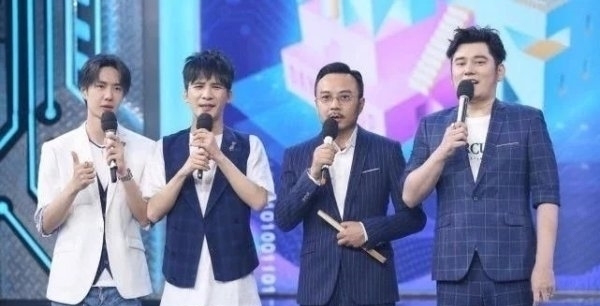 表现|为名所累?王一博《街舞》首秀未达到预期,与节目表现无关