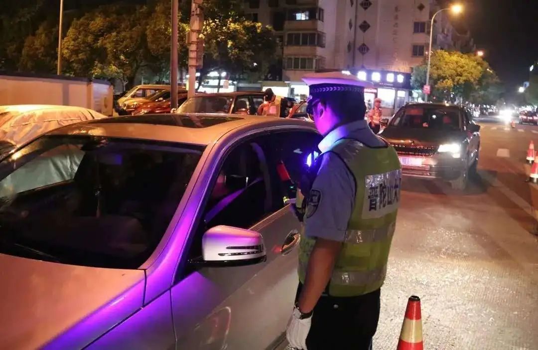 致敬|致敬！请为这群舟山人打Call！