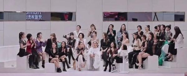 丁当打出|《姐姐》把她淘汰太没眼光,网友:麻烦节目组先去看看她的经历