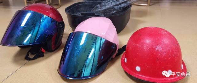  了看|广东两男子骑摩托去山东看海！经过会昌却变成了看“铁窗”...