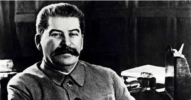 亲生|斯大林间接害死了自己亲生儿子,却受到外界的一致赞扬!