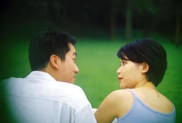  二婚|二婚中的成年人要学会的一种自觉，别再过多和以前的家庭纠缠不清