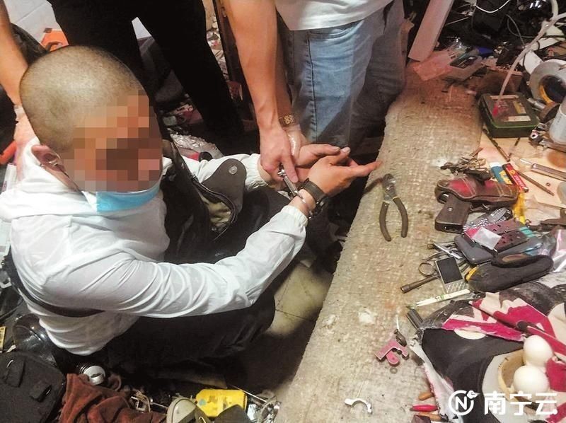  毒品案|青秀警方破获涉枪毒品案抓获3人，缴获子弹4发、制造枪支工具一批