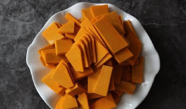 老人|这粥隔几天都要熬一锅，自带甜味，香滑无添加，老人小孩要多喝