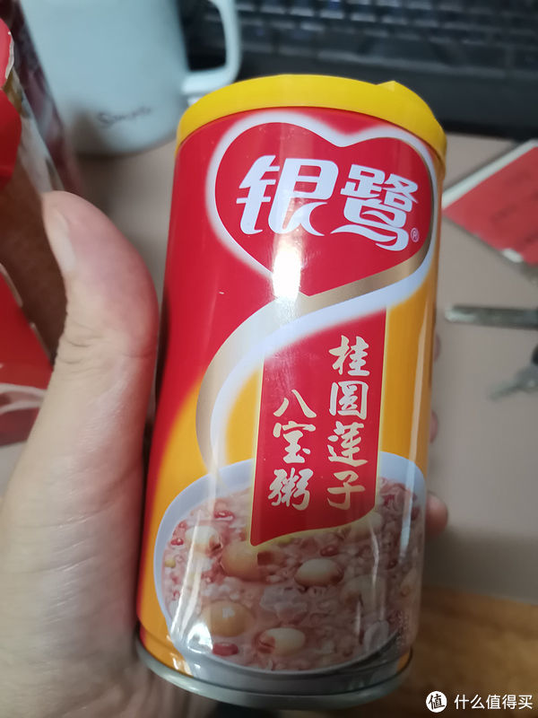 夏天适合吃银鹭八宝粥吗(夏天解暑不妨来瓶银鹭八宝粥)
