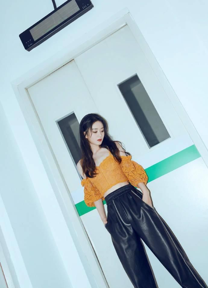  中餐厅|湘江橘子洲头的甜酷girl 赵丽颖现身《中餐厅》发布会现场