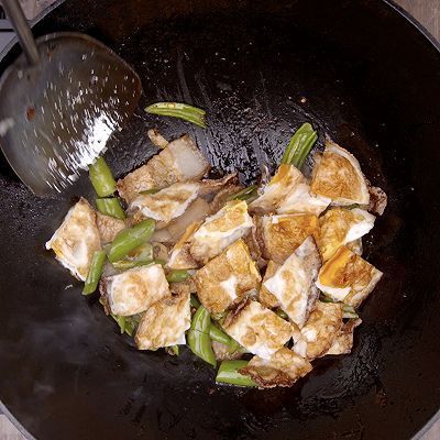  荷包蛋|荷包蛋杭椒五花肉