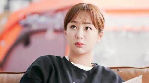  鸡腿|为何说“傻白甜”不是谁都能演好？看李沁和杨紫同吃鸡腿，就懂了