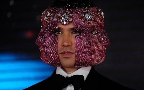  奇葩|正常人有点欣赏不来！28个令人窒息的奇葩时尚设计