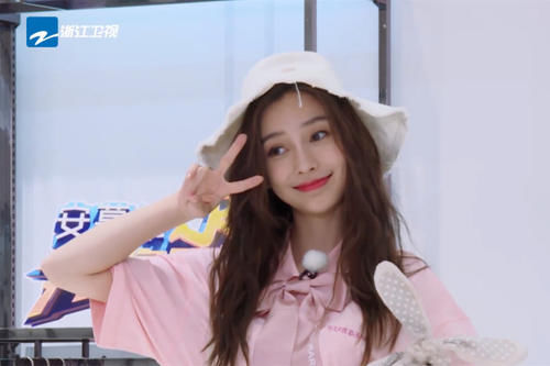  规则|跑男迎来“不守规则”嘉宾，成员公然放水，网友：心疼baby